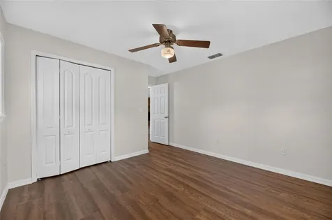 615 Thompson Road Lithia FL 33547