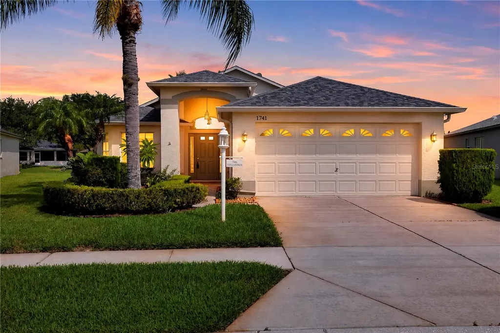 1741 Arbor Knoll Loop Trinity FL 34655