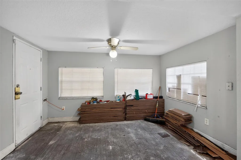 10109 Main Street Thonotosassa FL 33592