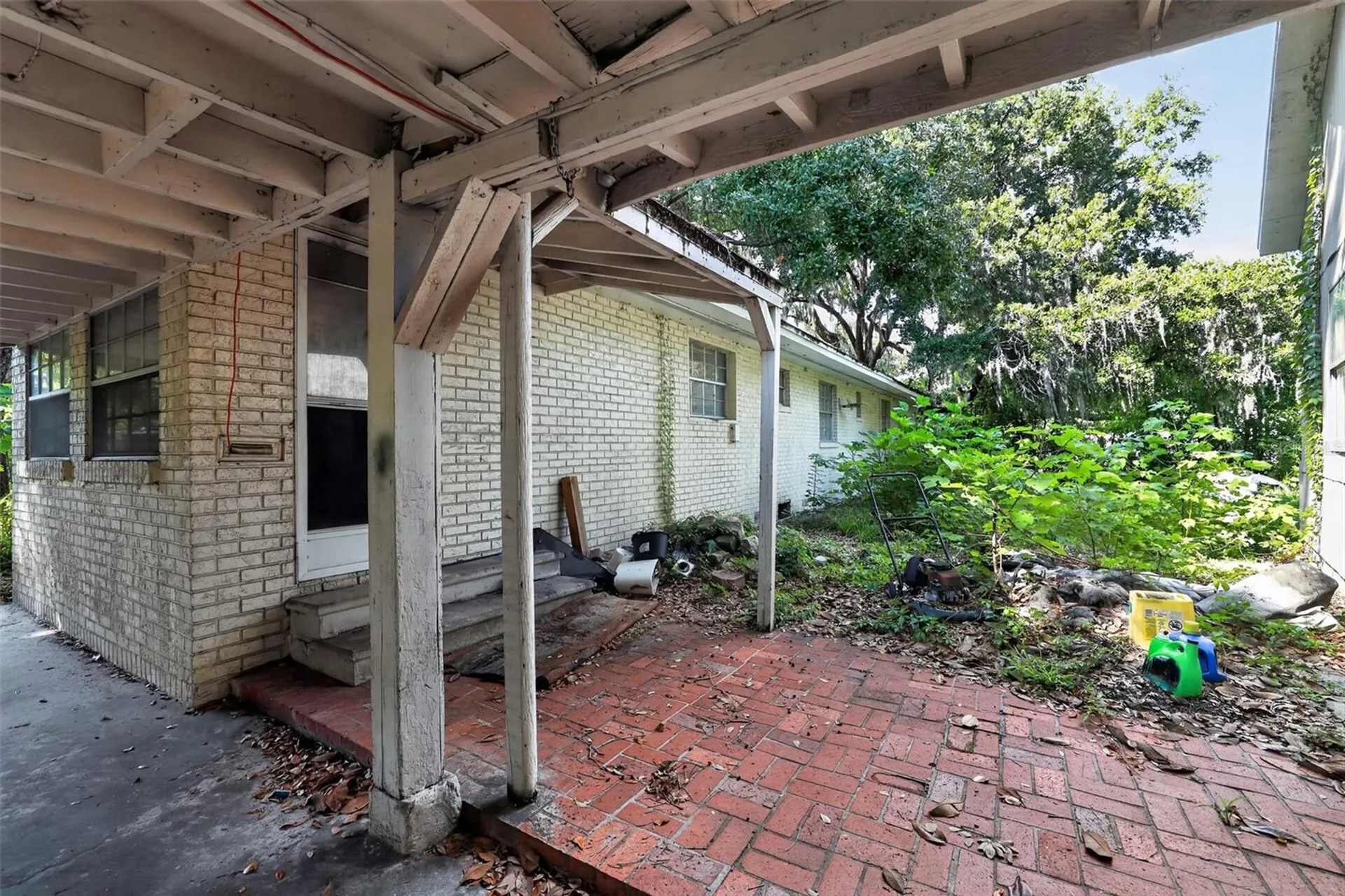 10109 Main Street Thonotosassa FL 33592