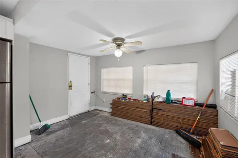 10109 Main Street Thonotosassa FL 33592