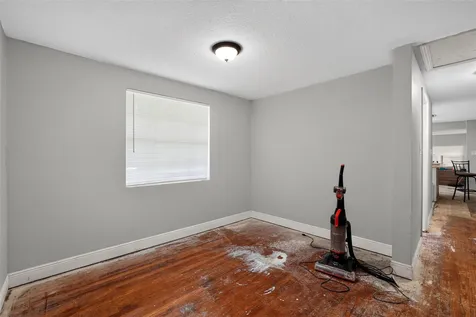 10109 Main Street Thonotosassa FL 33592