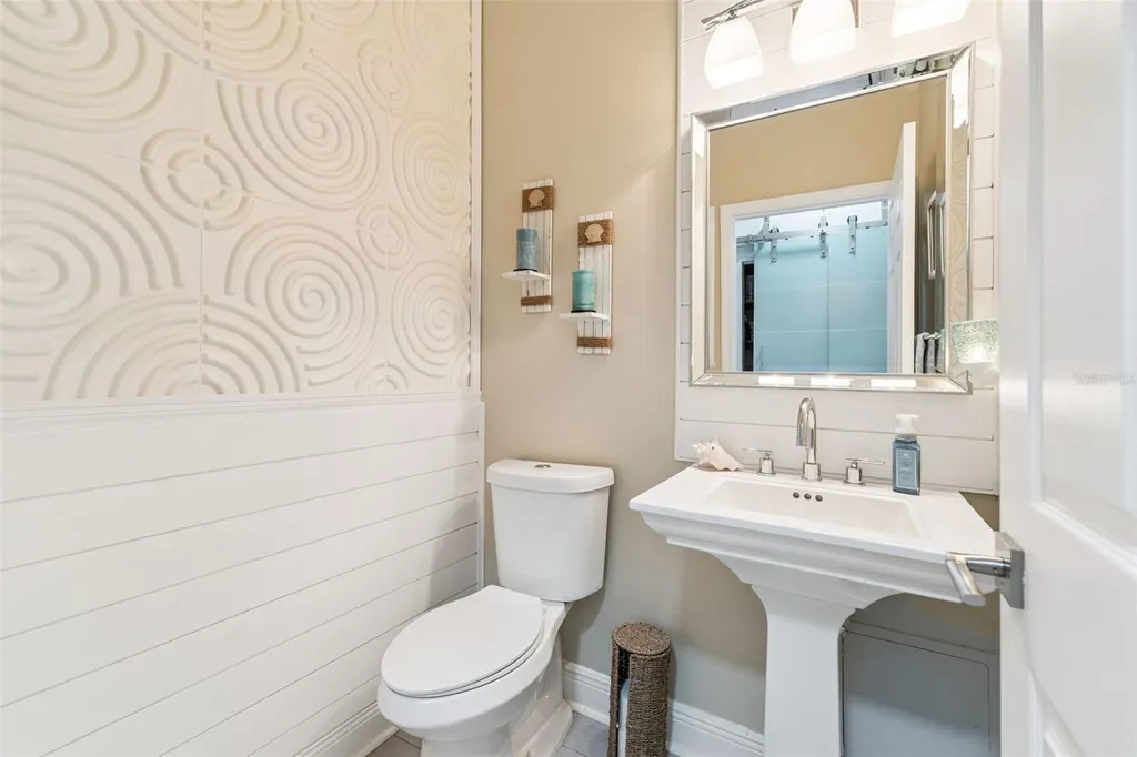 112 Slipper Key Road Apollo Beach FL 33572