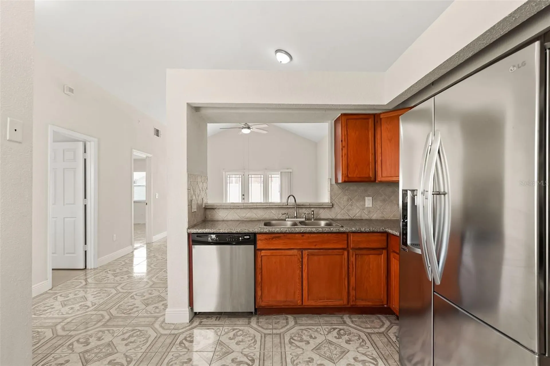 948 Ocala Woods Lane Orlando FL 32824