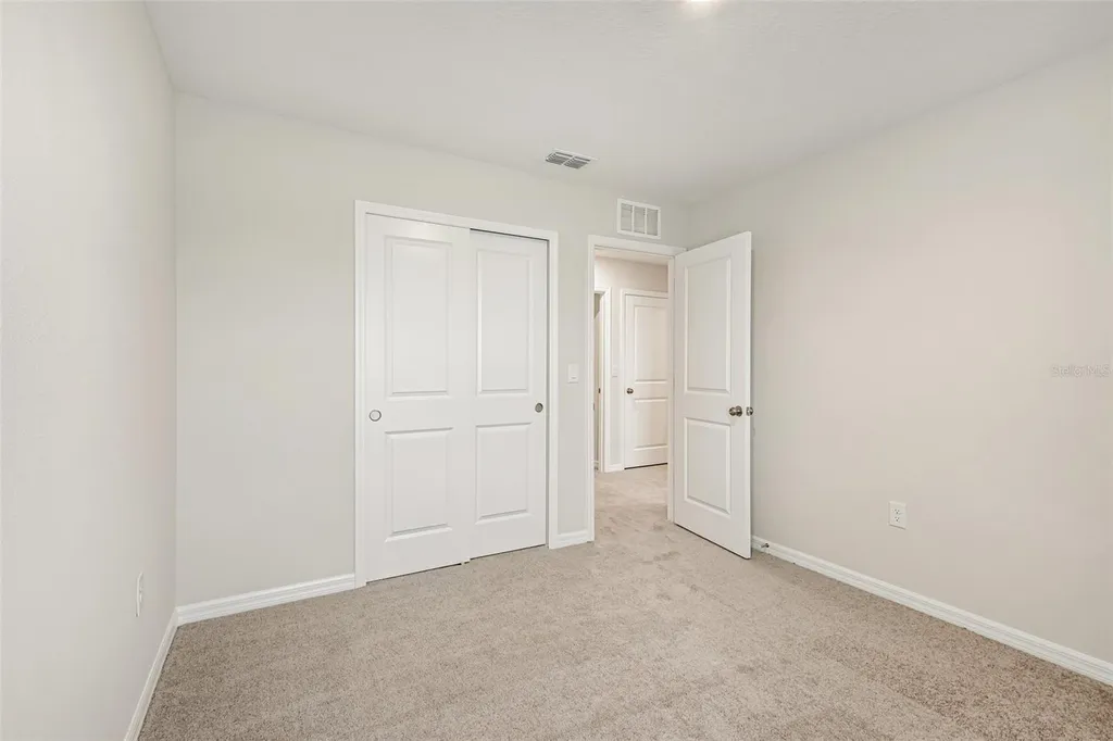 9176 Bent Branch Dade City FL 33525