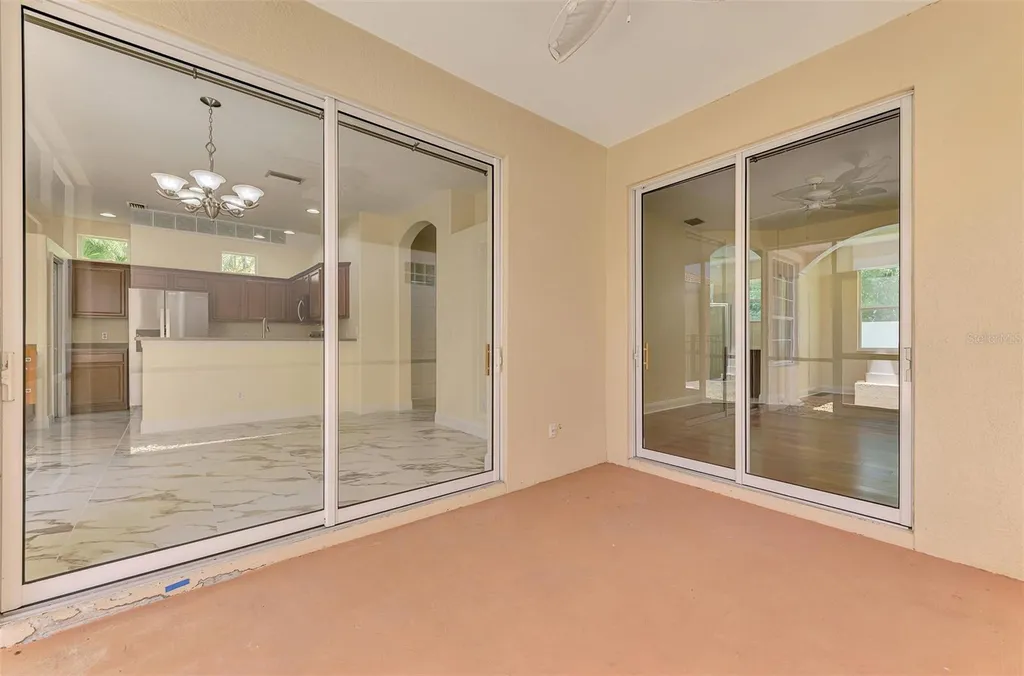 7803 33rd Street E Sarasota FL 34243