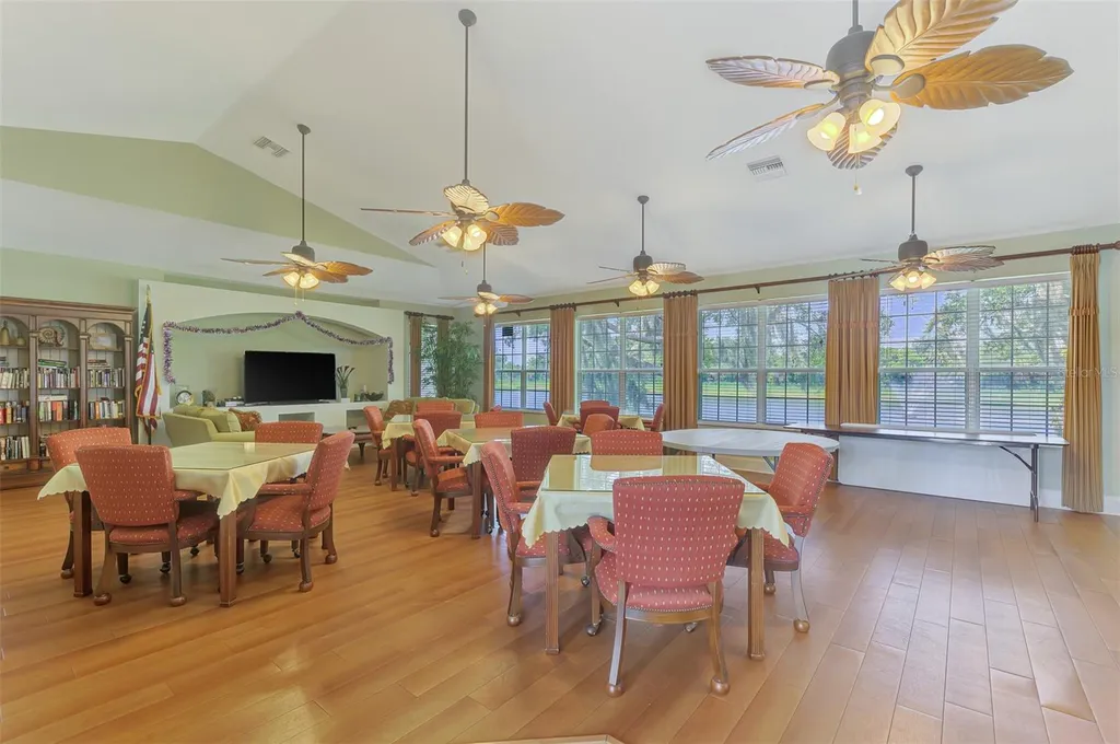 7803 33rd Street E Sarasota FL 34243