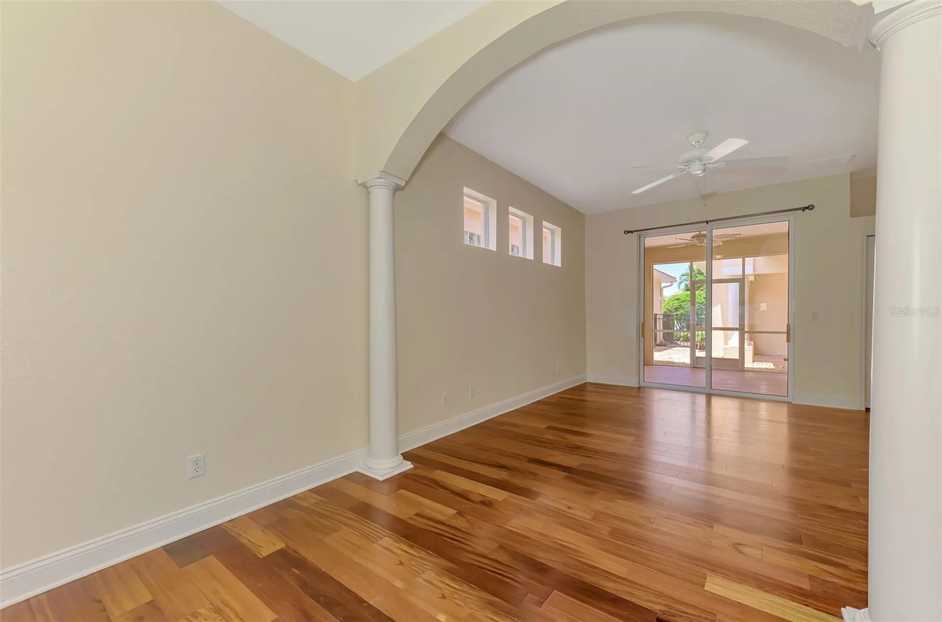 7803 33rd Street E Sarasota FL 34243