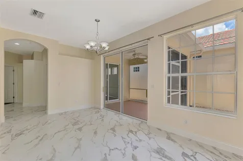 7803 33rd Street E Sarasota FL 34243