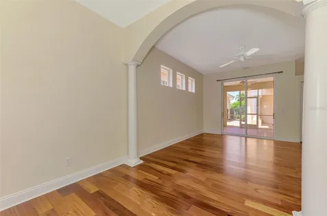7803 33rd Street E Sarasota FL 34243