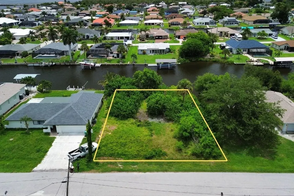 5226 Boyle Terrace Port Charlotte FL 33981