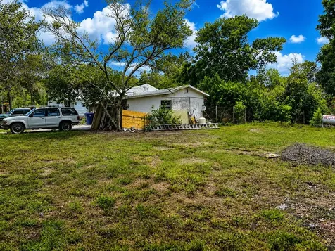 5011 Geiger Cemetery Road Zephyrhills FL 33541
