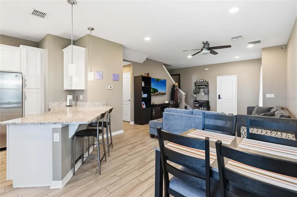 2618 White Isle Lane Orlando FL 32825