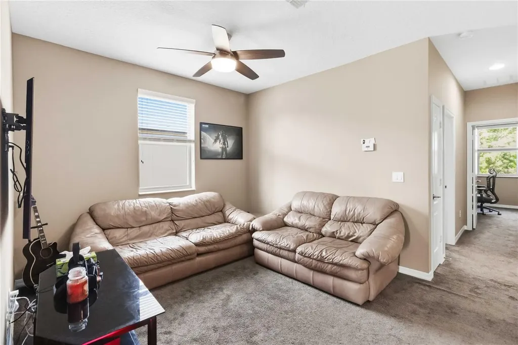 2618 White Isle Lane Orlando FL 32825