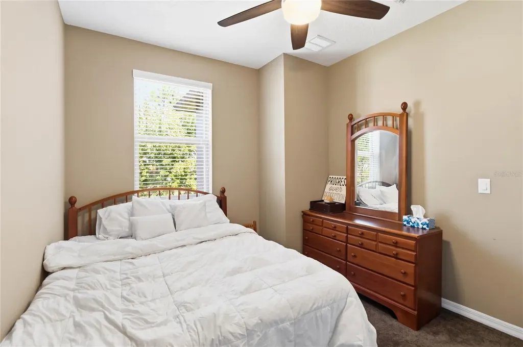 2618 White Isle Lane Orlando FL 32825