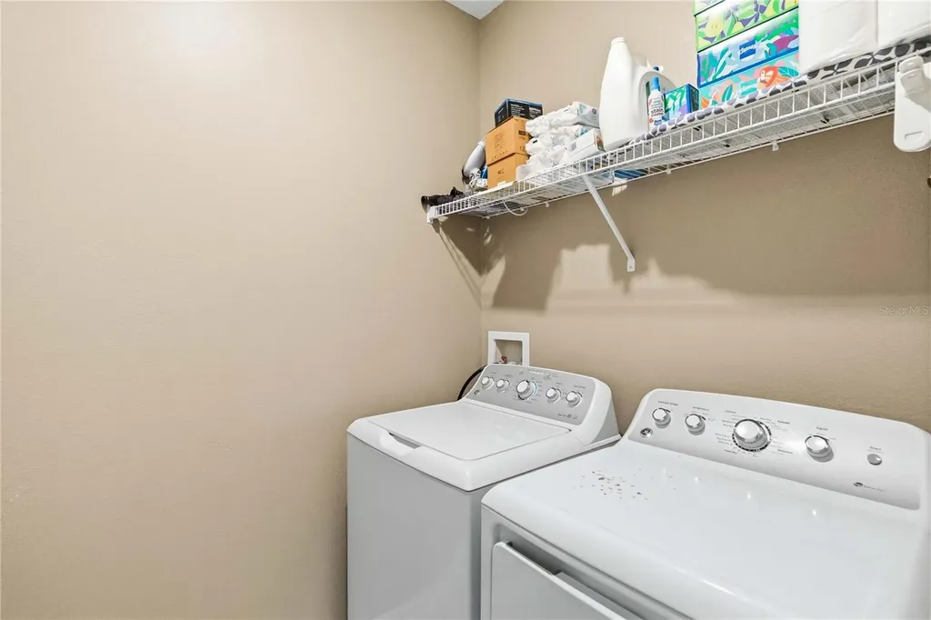 2618 White Isle Lane Orlando FL 32825