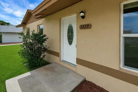 1229 Padgett Circle Lady Lake FL 32159