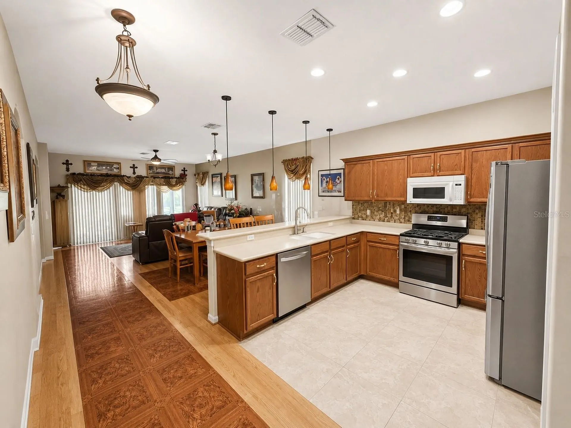 9305 Mandrake Court Tampa FL 33647