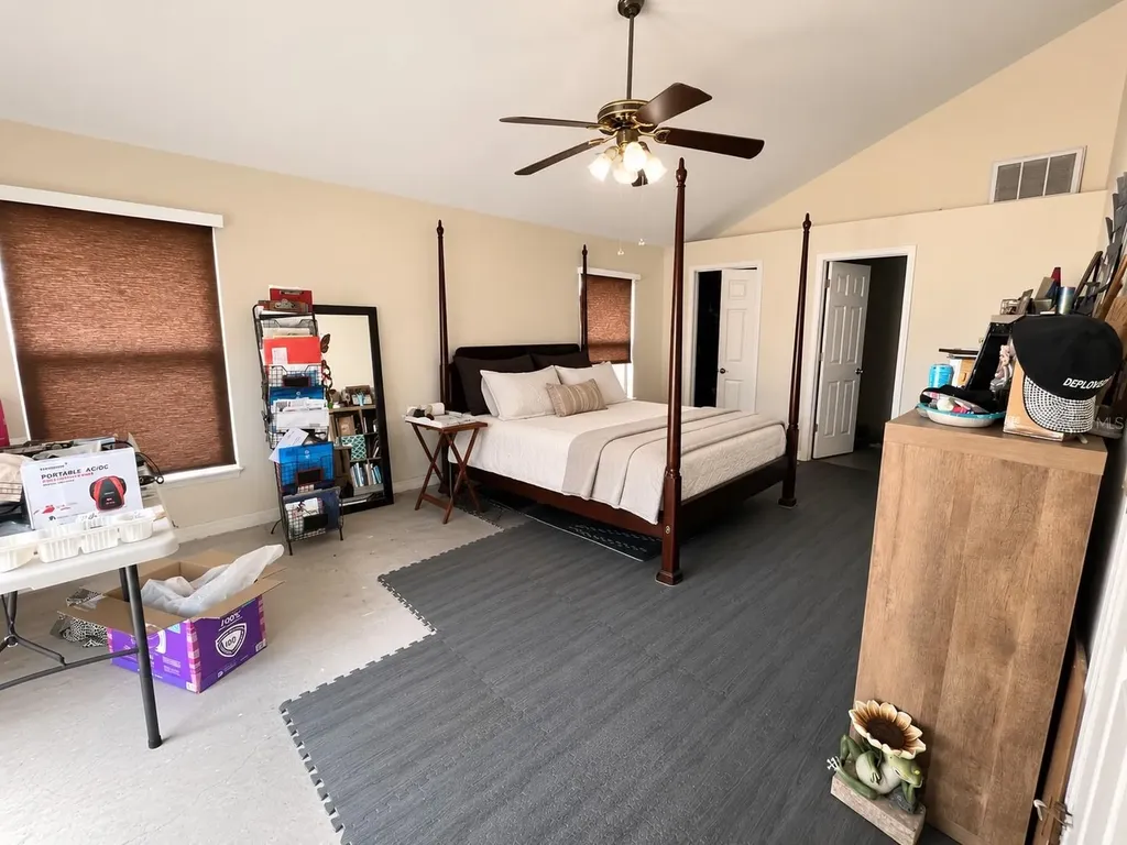 6834 Greenwich Avenue New Port Richey FL 34653