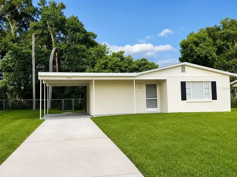 930 Emerald Drive Mount Dora FL 32757