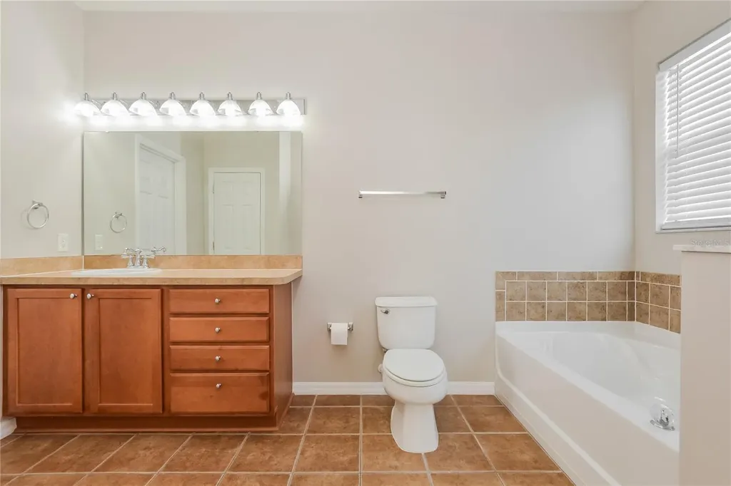 5061 Gandross Lane Mount Dora FL 32757