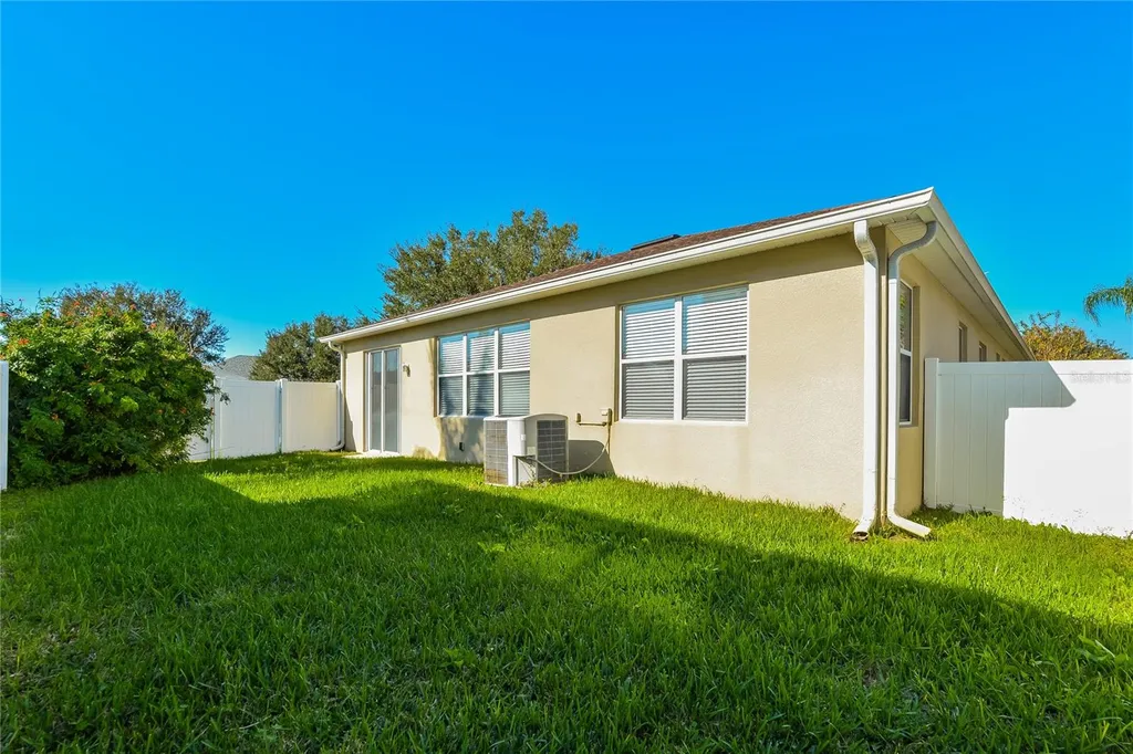 5061 Gandross Lane Mount Dora FL 32757