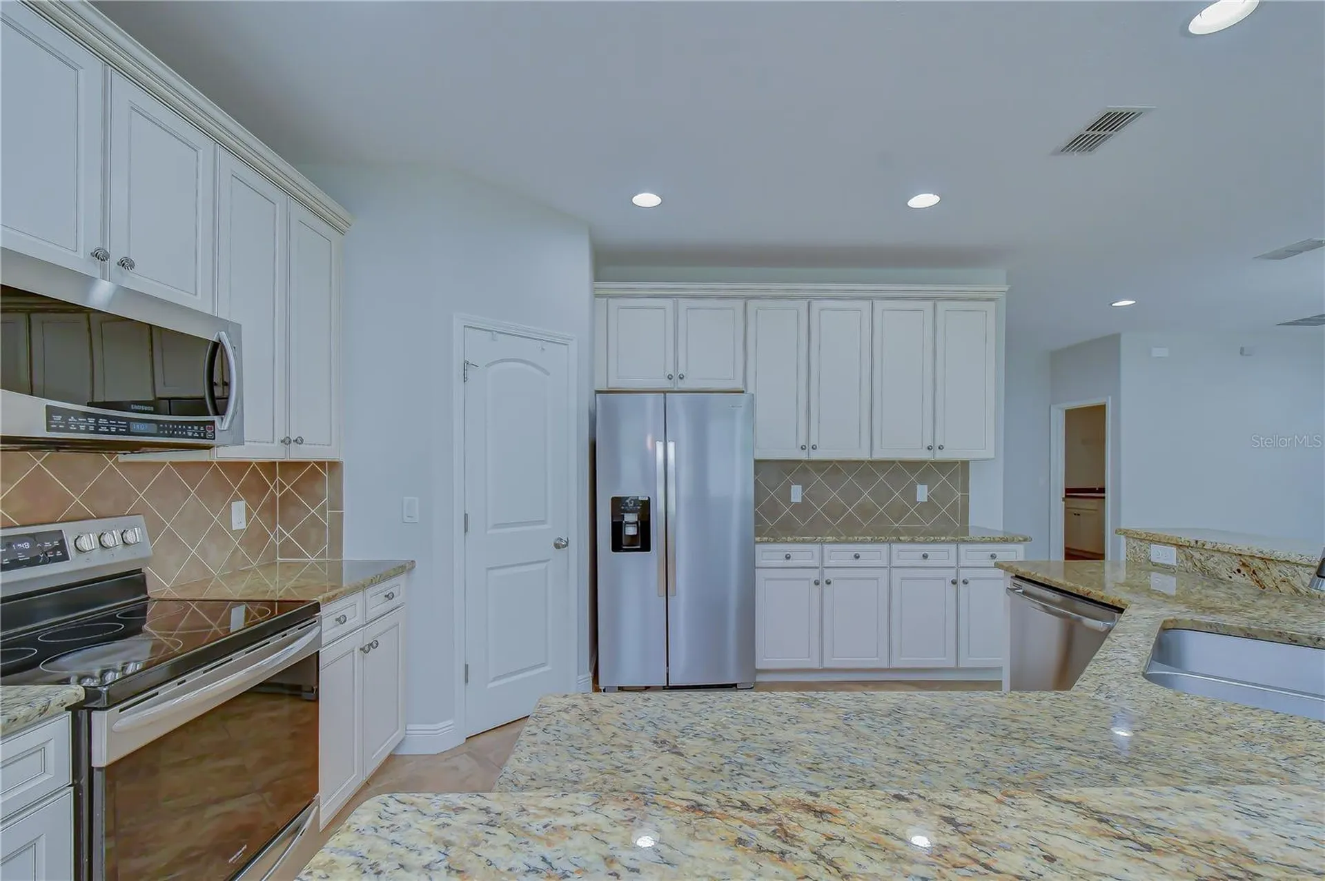 6622 Fairwater Drive Riverview FL 33578