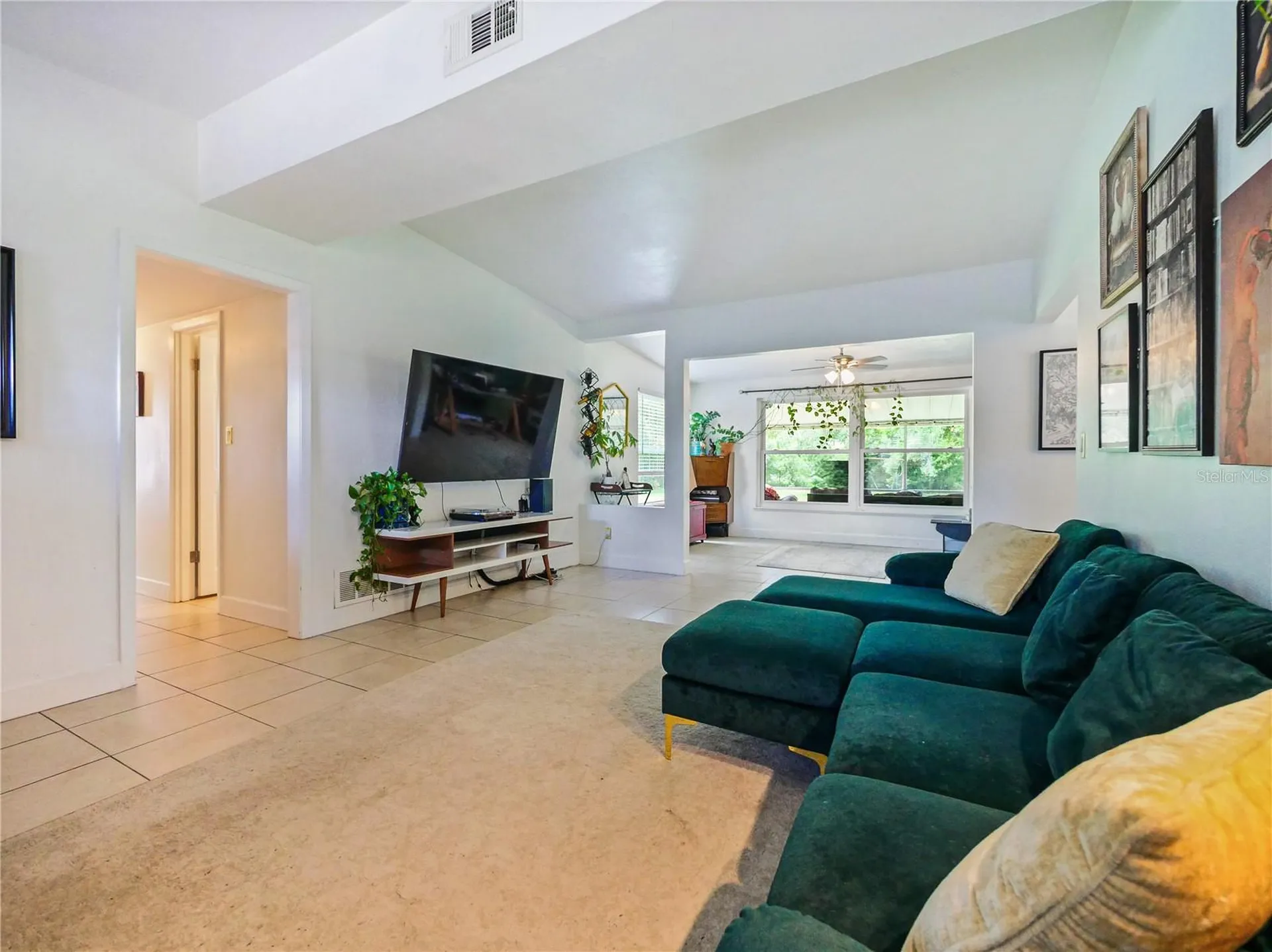 1006 Beatrice Drive Orlando FL 32810