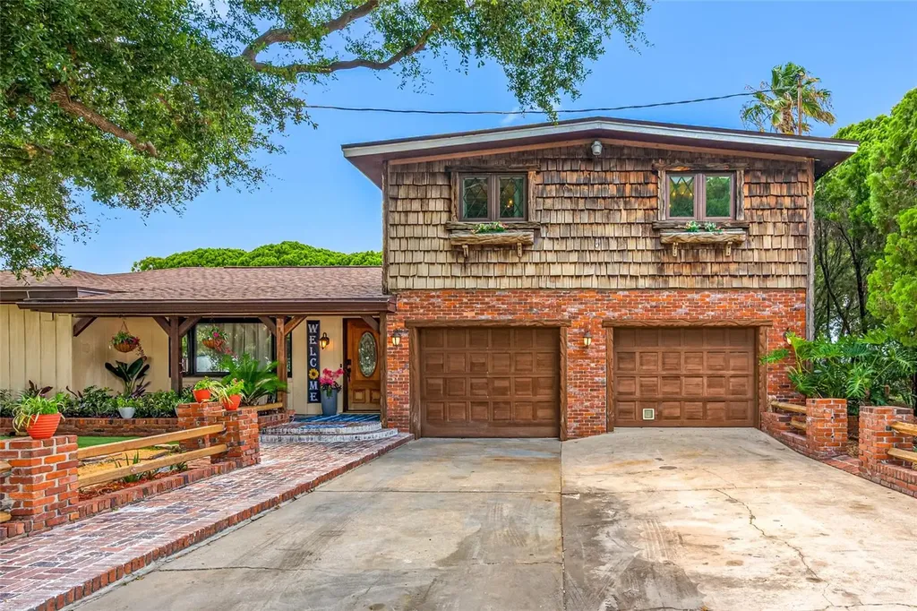 1488 Laconia Drive E Clearwater FL 33764