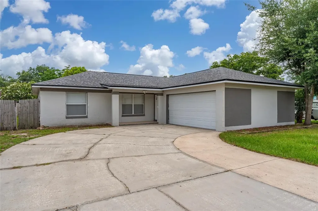 631 Stanford Drive Altamonte Springs FL 32714