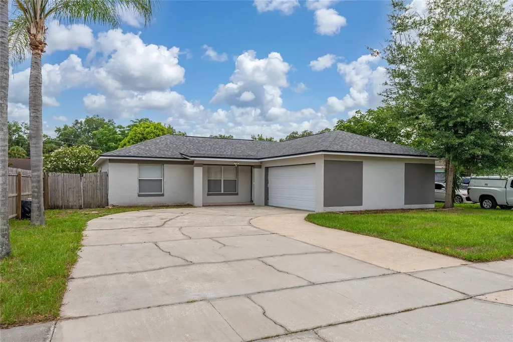 631 Stanford Drive Altamonte Springs FL 32714