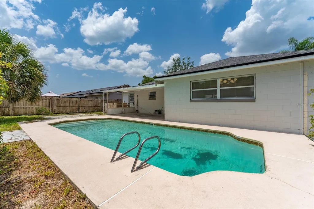 631 Stanford Drive Altamonte Springs FL 32714
