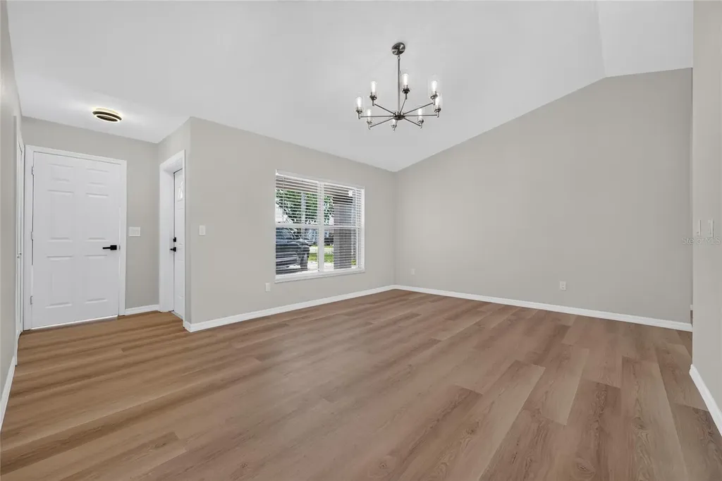 631 Stanford Drive Altamonte Springs FL 32714