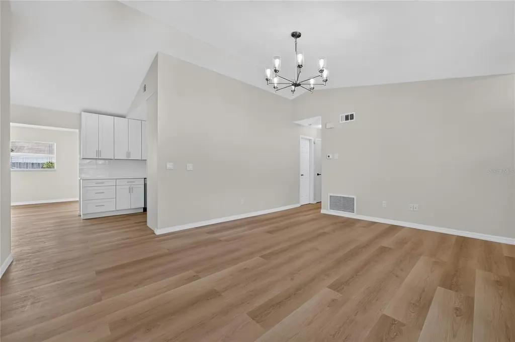 631 Stanford Drive Altamonte Springs FL 32714