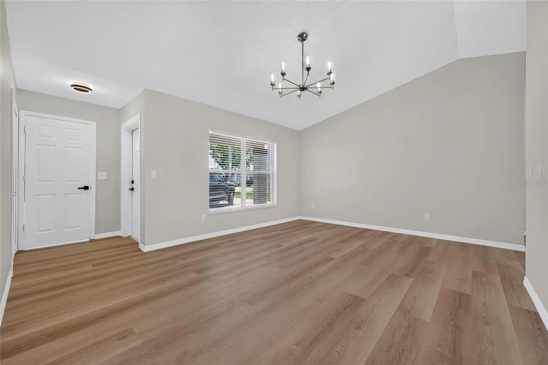 631 Stanford Drive Altamonte Springs FL 32714