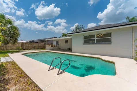 631 Stanford Drive Altamonte Springs FL 32714