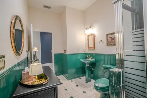 2303 Clubhouse Drive Plant City FL 33566