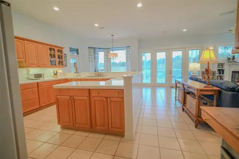 2303 Clubhouse Drive Plant City FL 33566