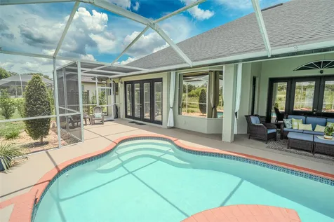 2303 Clubhouse Drive Plant City FL 33566