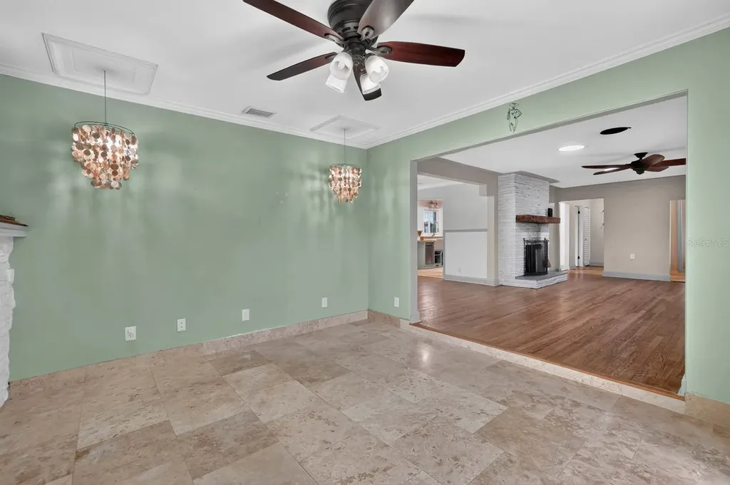 2071 S Peninsula Drive Daytona Beach FL 32118