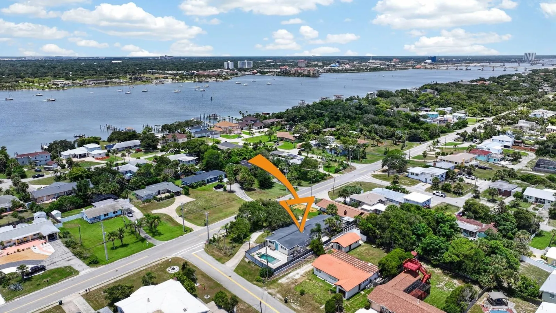 2071 S Peninsula Drive Daytona Beach FL 32118