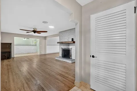 2071 S Peninsula Drive Daytona Beach FL 32118