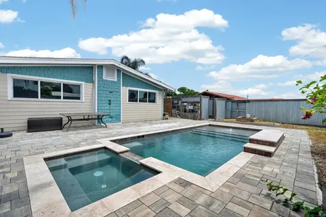 2071 S Peninsula Drive Daytona Beach FL 32118