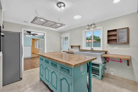 2071 S Peninsula Drive Daytona Beach FL 32118