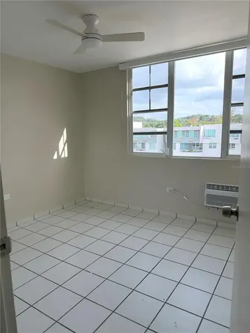 13 Camino Los Baez Cond El Bosque Guaynabo PR 00971