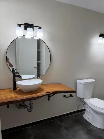 13 Camino Los Baez Cond El Bosque Guaynabo PR 00971