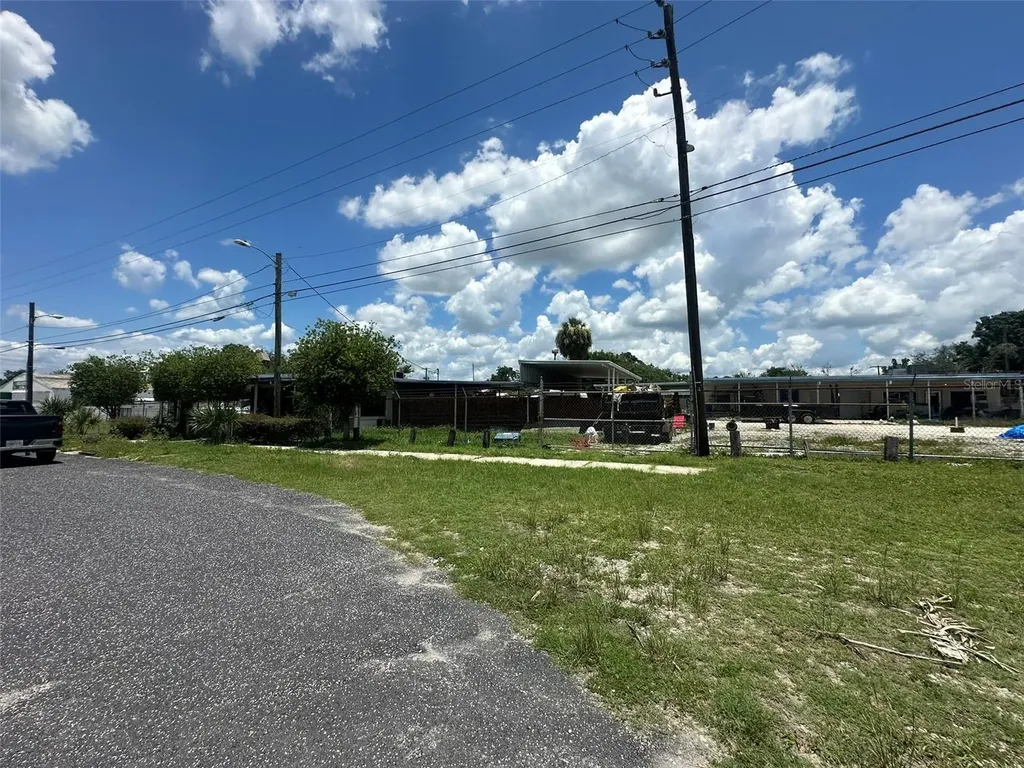 1701 W Memorial Boulevard Lakeland FL 33815