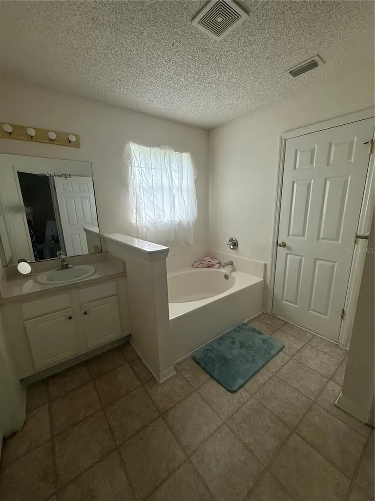4 Ballard Lane Palm Coast FL 32137
