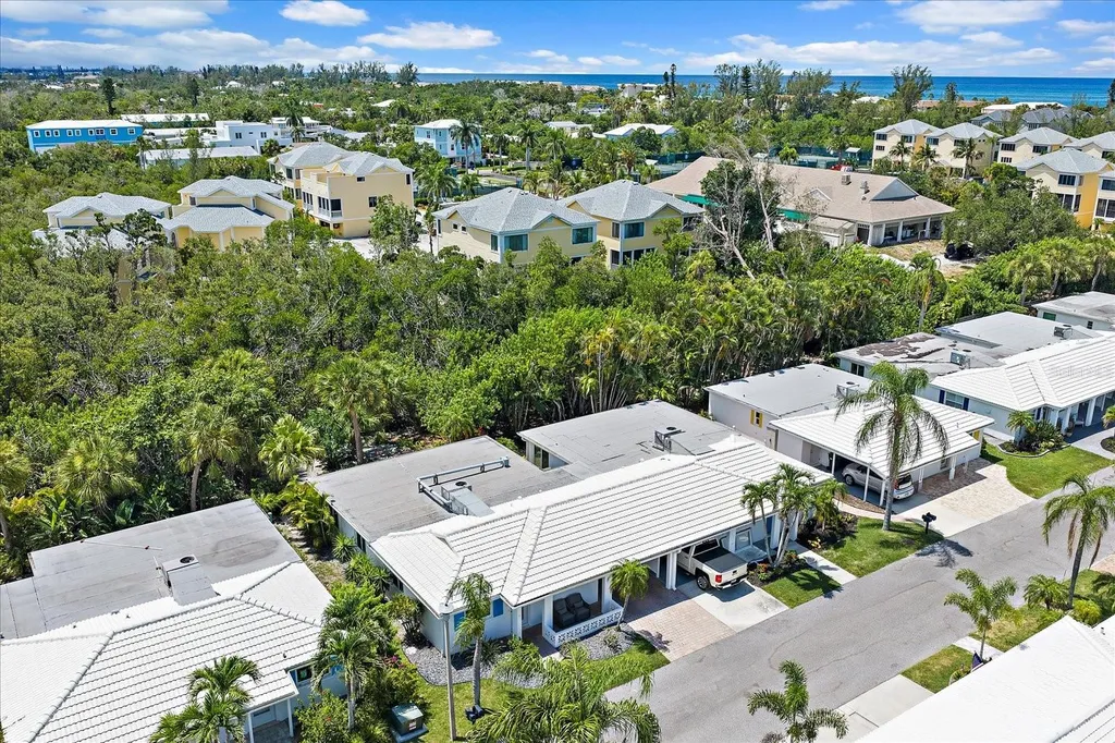 706 Spanish Drive S Longboat Key FL 34228