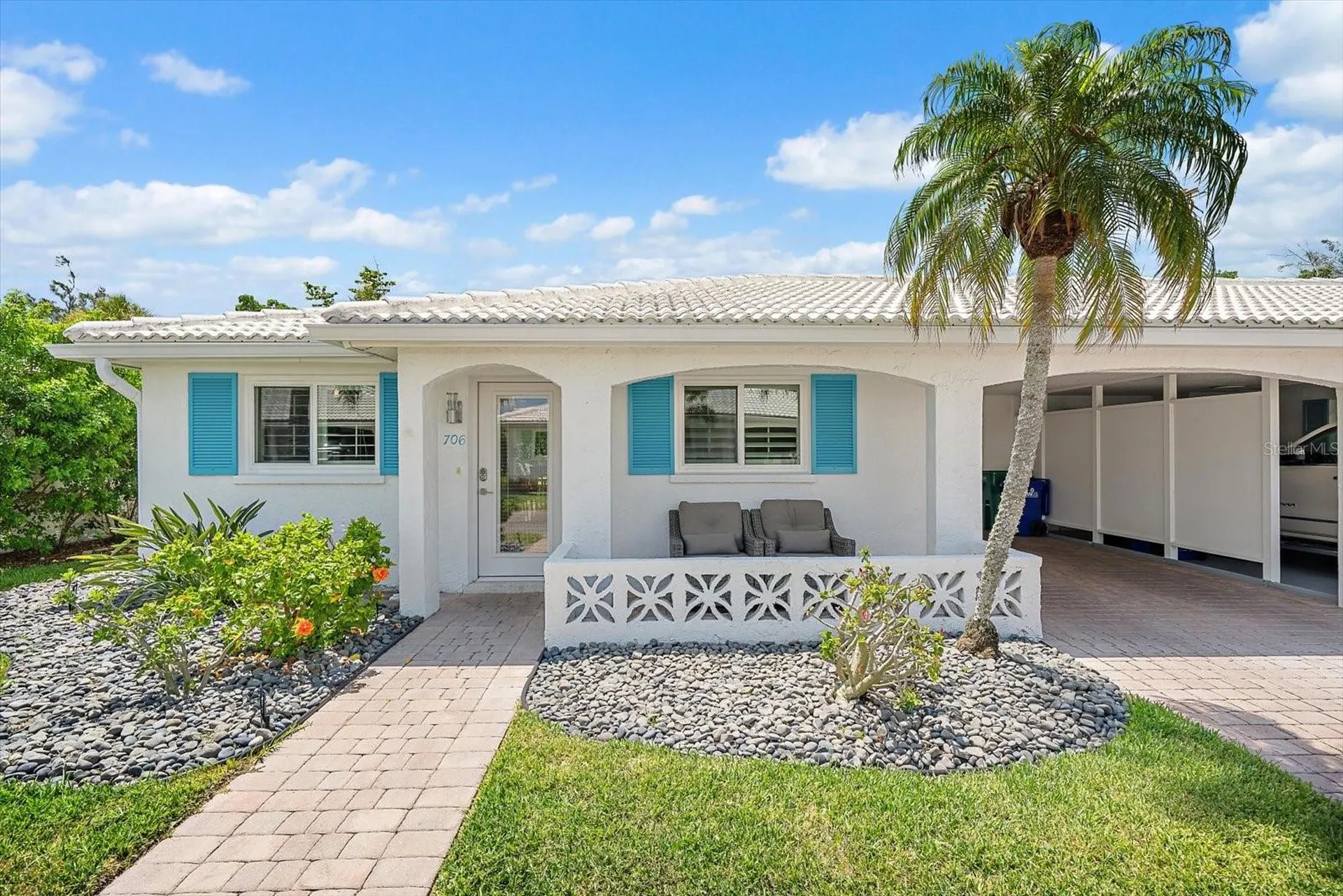 706 Spanish Drive S Longboat Key FL 34228